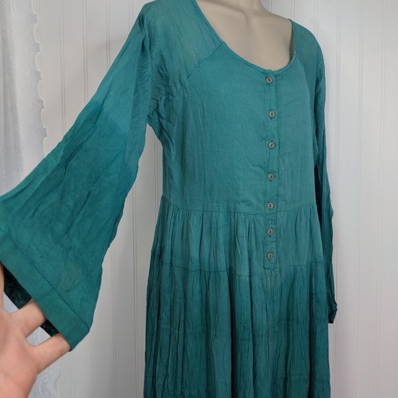 ACCENT ON YOU Hand Dyed Ombre Crinkle Maxi Dress NWT Sz S - Picture 4 of 8